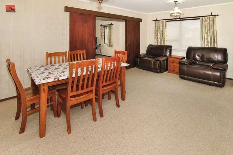 Photo of property in 1/40 Phillip Street, Johnsonville, Wellington, 6037