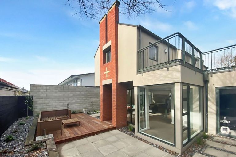 Photo of property in 5/56 Hewitts Road, Merivale, Christchurch, 8014