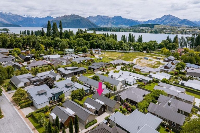 Photo of property in 23b Old Station Avenue, Wanaka, 9305