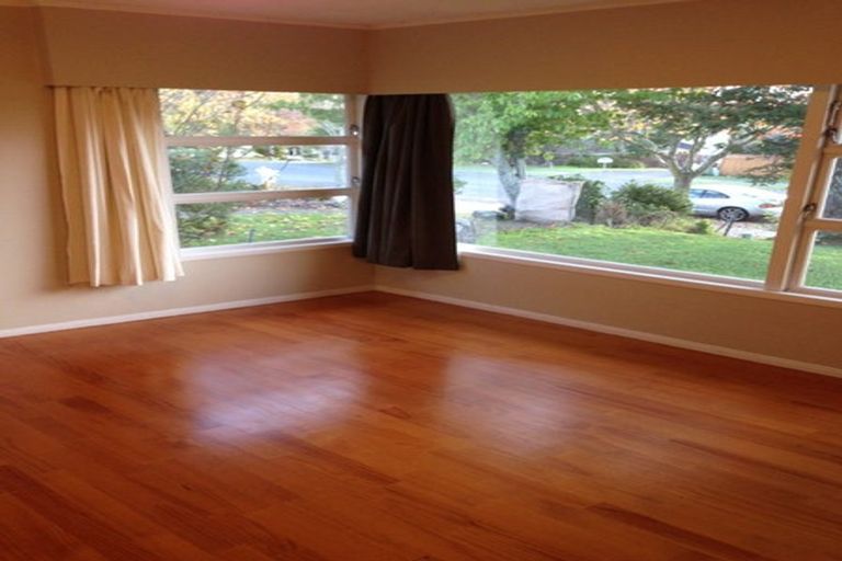 Photo of property in 18 Wells Road, Bucklands Beach, Auckland, 2012