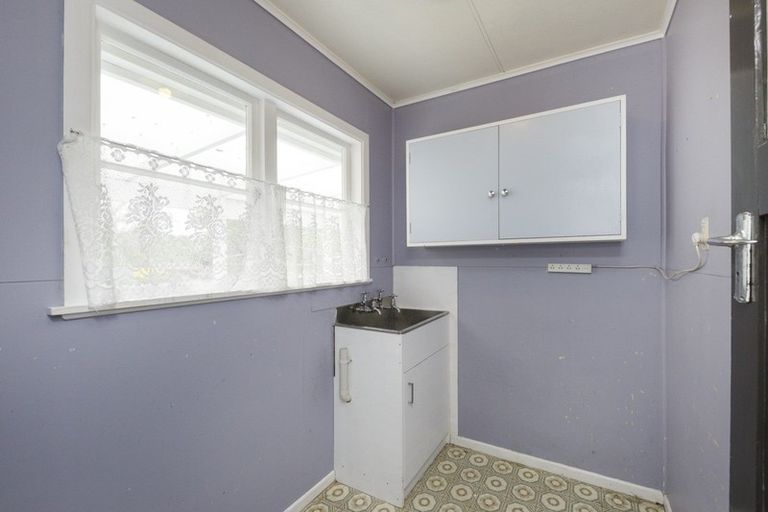 Photo of property in 17 Andrew Street, Feilding, 4702