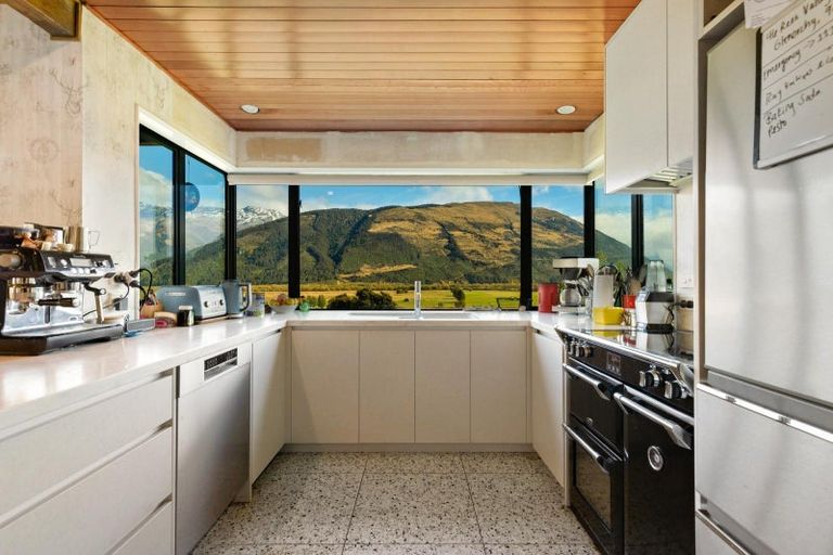 Photo of property in 46c Rees Valley Road, Glenorchy, 9372