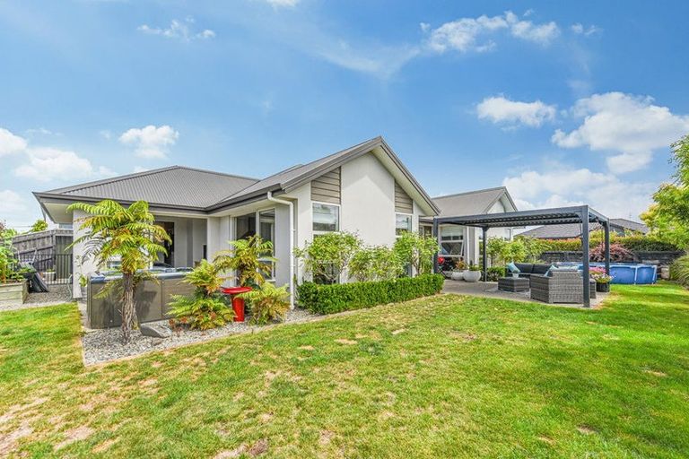 Photo of property in 13 Koi Crescent, Mapua, 7005