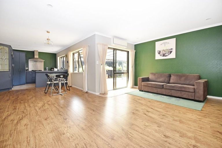 Photo of property in 342 Gulf Harbour Drive, Gulf Harbour, Whangaparaoa, 0930