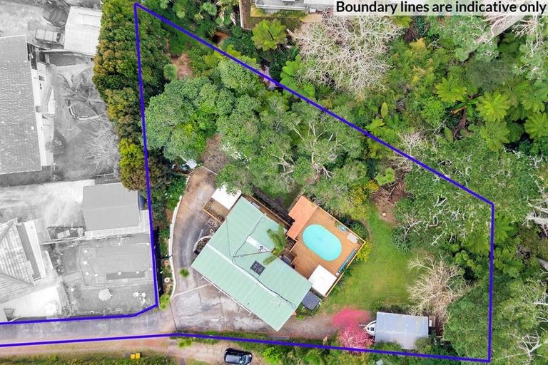 Photo of property in 43 Glendene Avenue, Glendene, Auckland, 0602