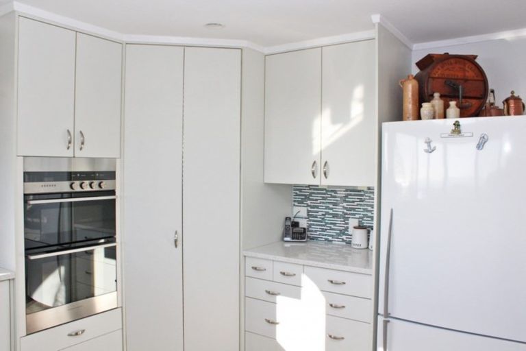 Photo of property in 3 Pine Grove, Tairua, 3508