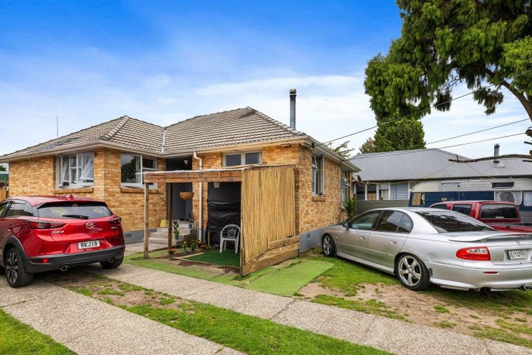 Photo of property in 8 Meadowbank Crescent, Fordlands, Rotorua, 3015