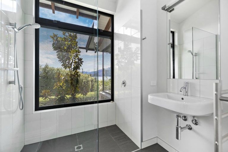 Photo of property in 30 Penrith Park Drive, Wanaka, 9305