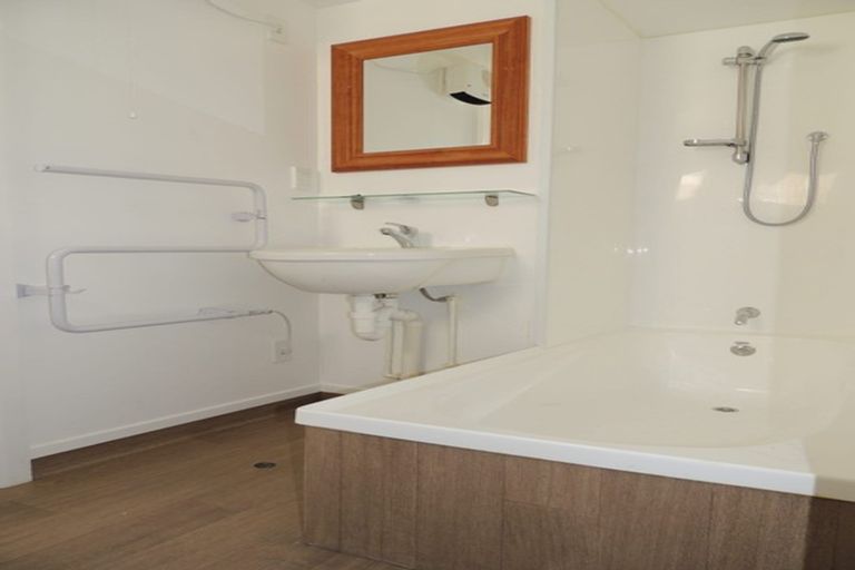 Photo of property in 55b Sheridan Terrace, Johnsonville, Wellington, 6037