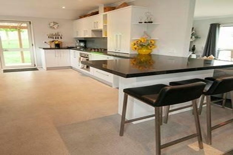 Photo of property in 107 Tuhingamata Road, Oruanui, Taupo, 3384