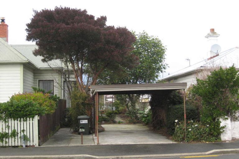 Photo of property in 83 Bay View Road, South Dunedin, Dunedin, 9012