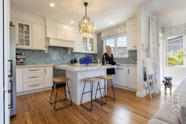 Photo of property in 41 Riverhead Road, Kumeu, 0810