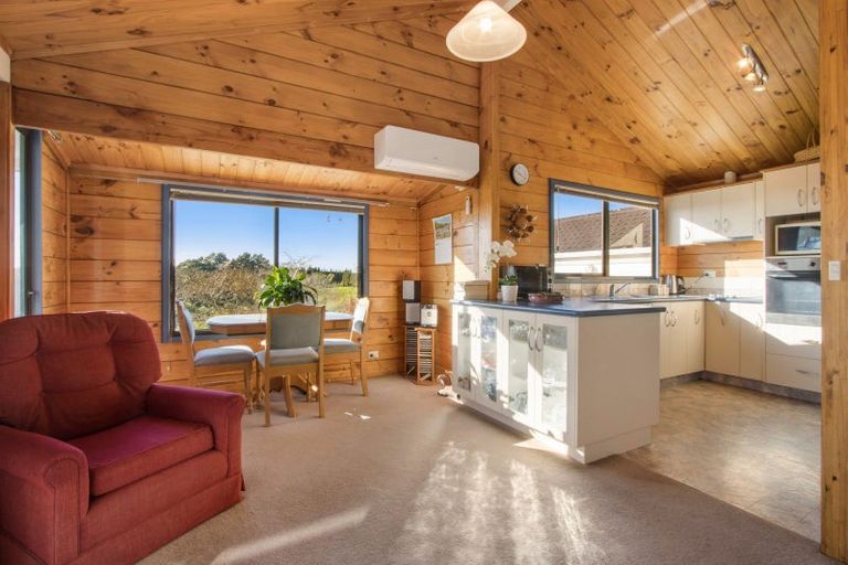 Photo of property in 263 Kauri Point Road, Tahawai, Katikati, 3170