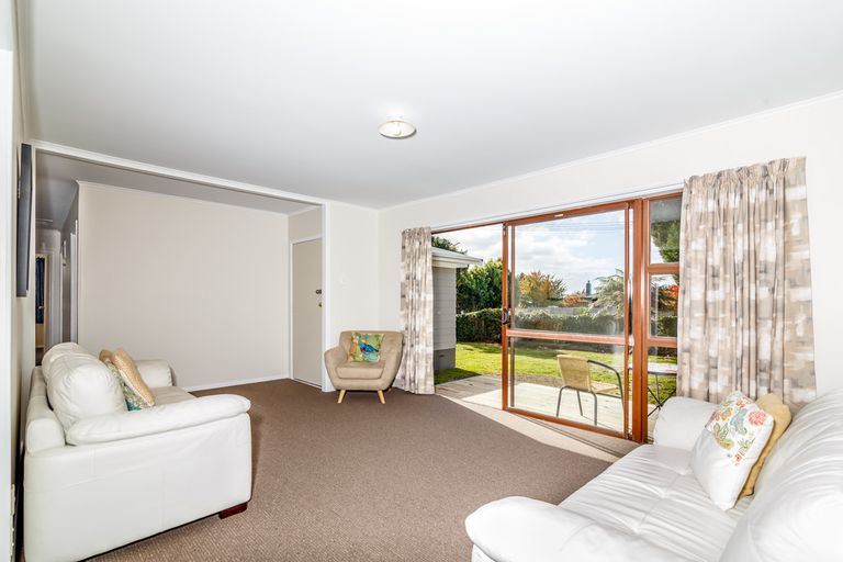 Photo of property in 20 Tui Crescent, Manurewa, Auckland, 2102