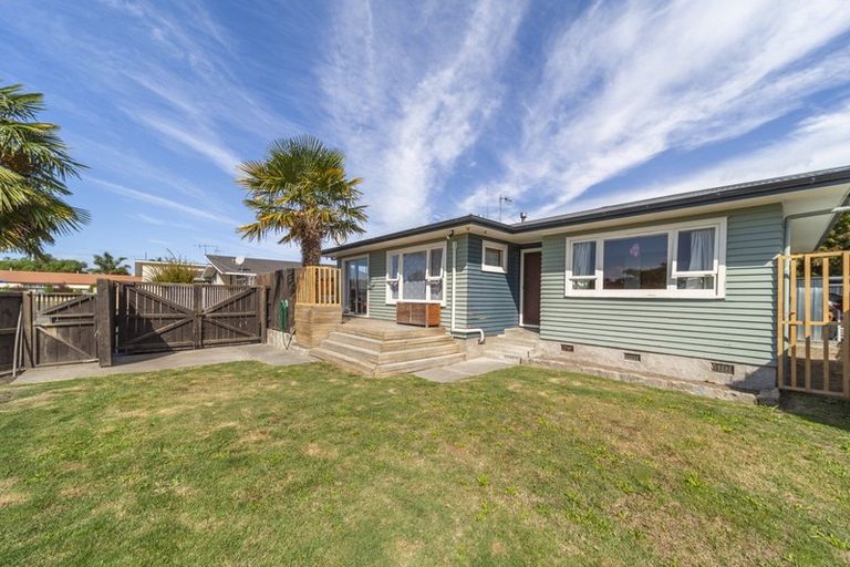 Photo of property in 5 Bristol Street, Tamatea, Napier, 4112