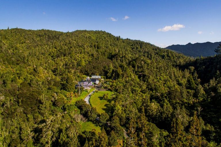 Photo of property in 251 Old Coach Road, Kaimarama, Whitianga, 3591