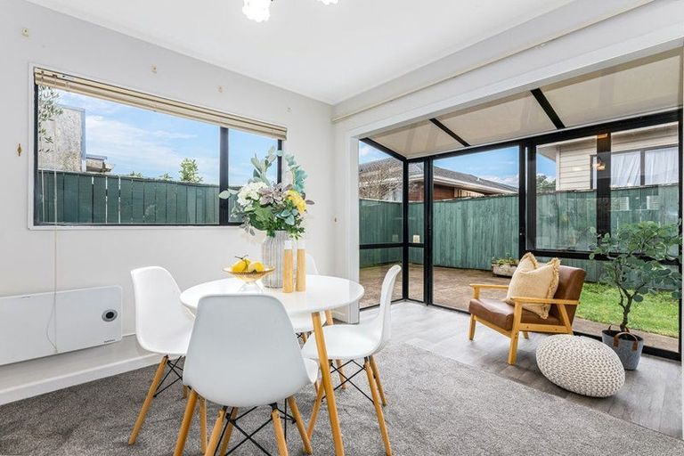 Photo of property in 2/25 Vincent Street, Waterloo, Lower Hutt, 5011