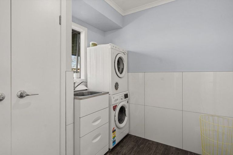 Photo of property in 22 Tawhara Place, Edgecumbe, 3120