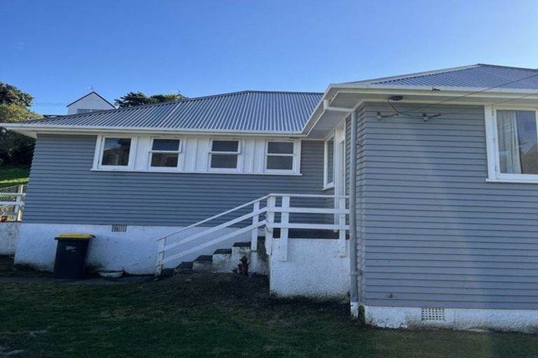 Photo of property in 47 Dimock Street, Titahi Bay, Porirua, 5022