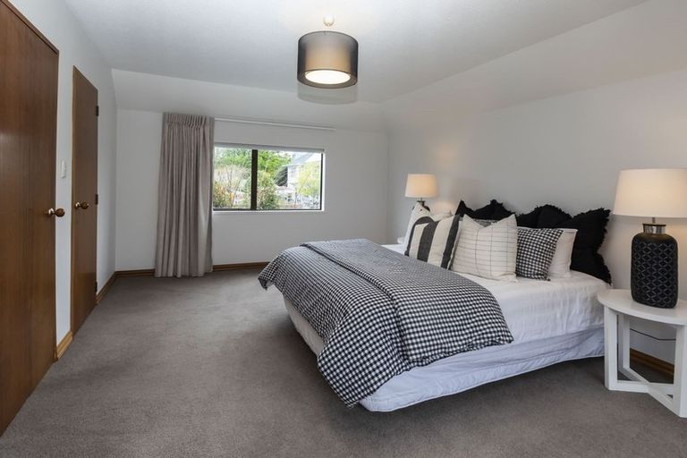 Photo of property in 2/30 Park Terrace, Christchurch Central, Christchurch, 8013