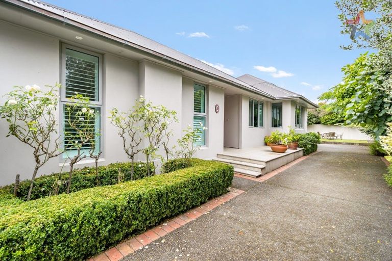 Photo of property in 11 Chilton Grove, Hutt Central, Lower Hutt, 5010