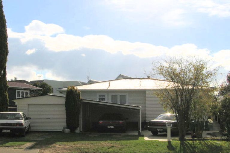 Photo of property in 70a Queen Road, Bellevue, Tauranga, 3110