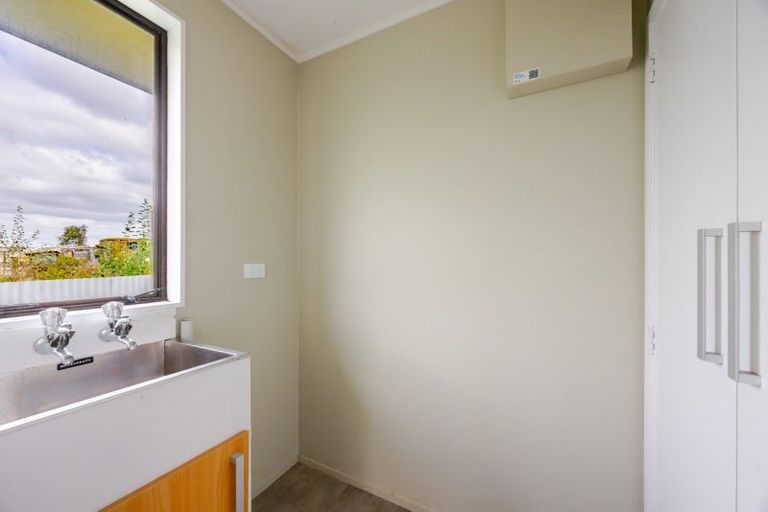 Photo of property in Abbott Street, Waipawa, 4210