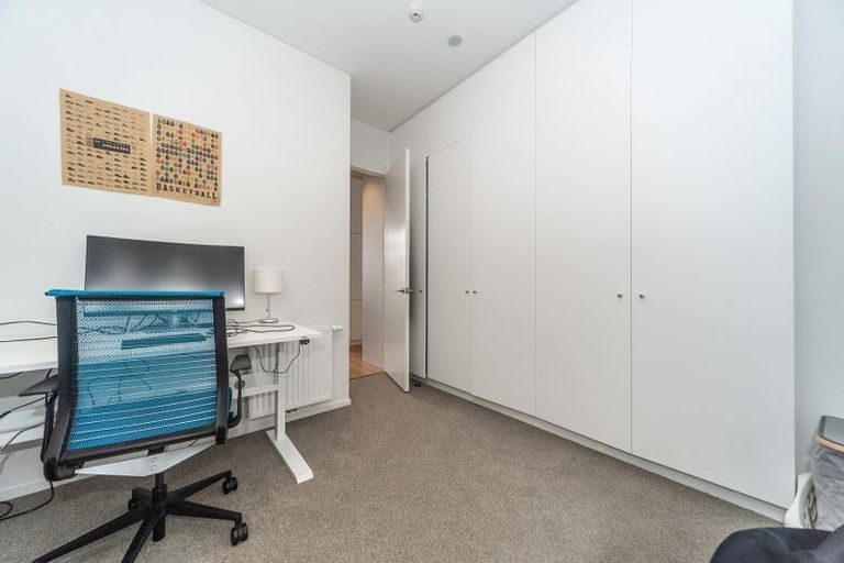 Photo of property in 104/11 Jean Caldwell Way, Island Bay, 6023