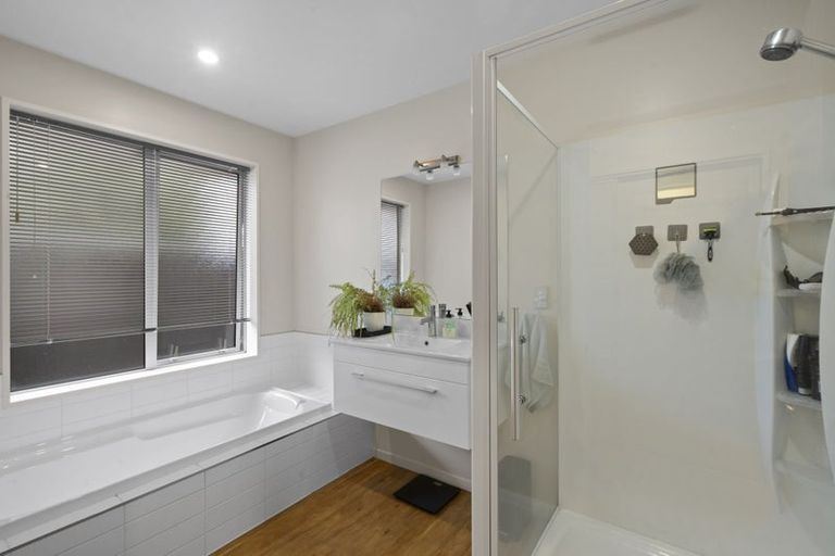 Photo of property in 50 Somerville Crescent, Aidanfield, Christchurch, 8025