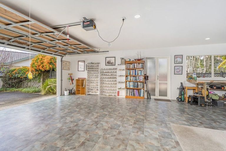 Photo of property in 19 Springbok Avenue, Whitianga, 3510