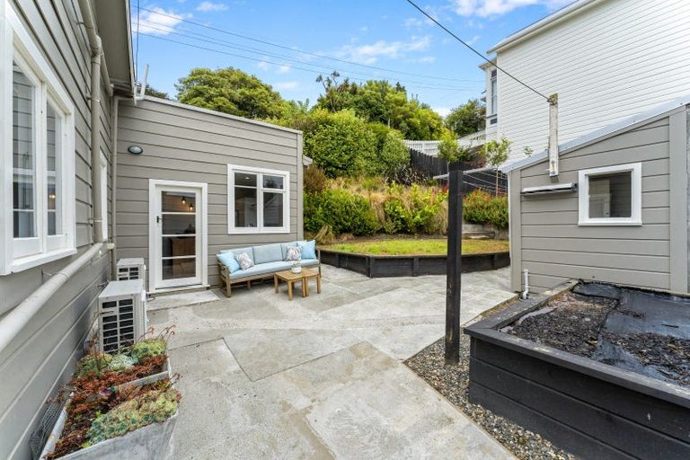Photo of property in 12 Macbeth Street, Caversham, Dunedin, 9012