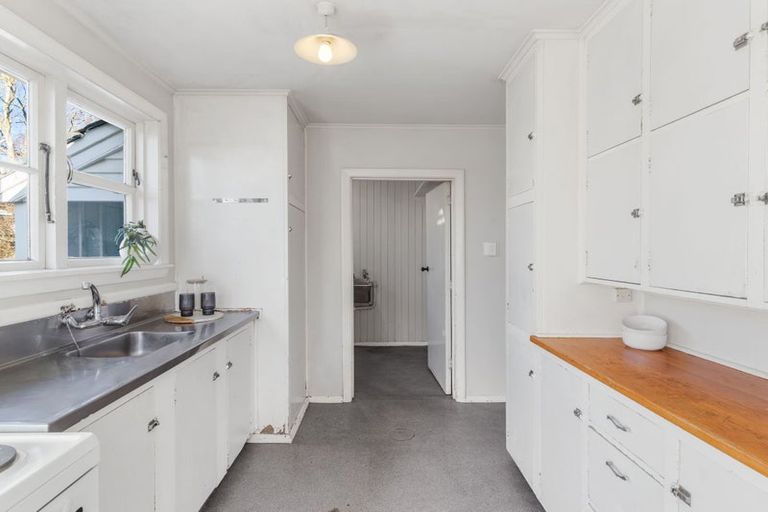 Photo of property in 18 Auburn Avenue, Upper Riccarton, Christchurch, 8041