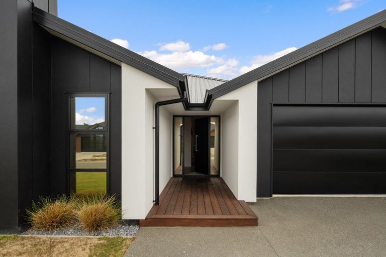 Photo of property in 11 Caproni Road, Burleigh, Blenheim, 7201