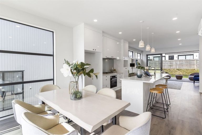 Photo of property in 3 Waka Street, Albany Heights, Auckland, 0632