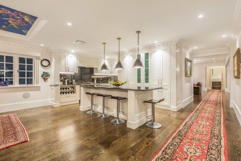 Photo of property in 9 Karori Crescent, Orakei, Auckland, 1071