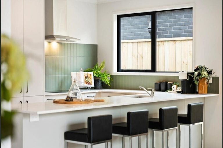 Photo of property in 9 Suffolk Down Road, Karaka, 2580