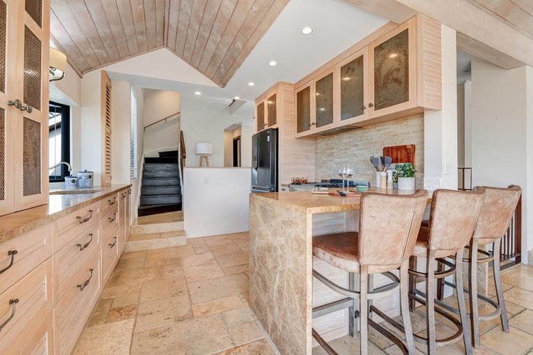 Photo of property in 13a Orchard Road, Browns Bay, Auckland, 0630