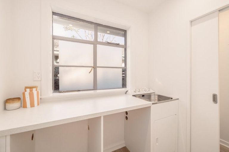 Photo of property in 281 Cranford Street, St Albans, Christchurch, 8052