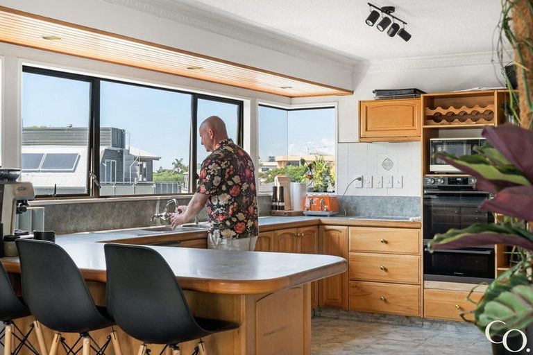 Photo of property in 4/10 Sutherland Avenue, Mount Maunganui, 3116