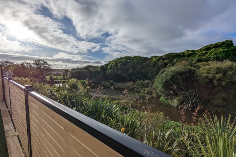 Photo of property in 22/10 Trieste Way, Paraparaumu, 5032
