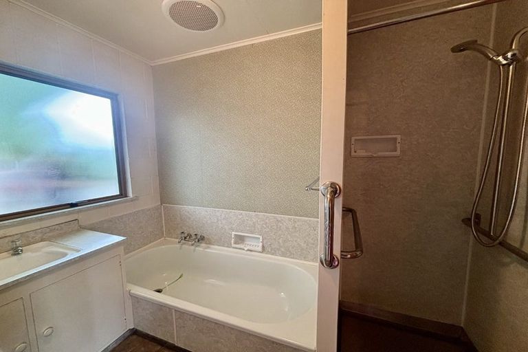 Photo of property in 22 Vickerman Street, Grovetown, Blenheim, 7202