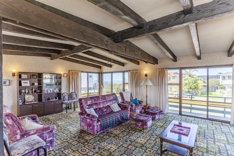 Photo of property in 4 Bruce Place, Bay View, Napier, 4104