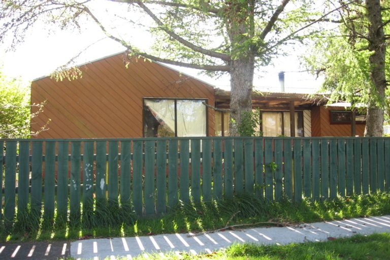 Photo of property in 49 Rangipoia Place, Turangi, 3334