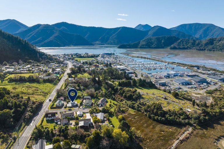 Photo of property in 4 Kavanagh Place, Havelock, 7100