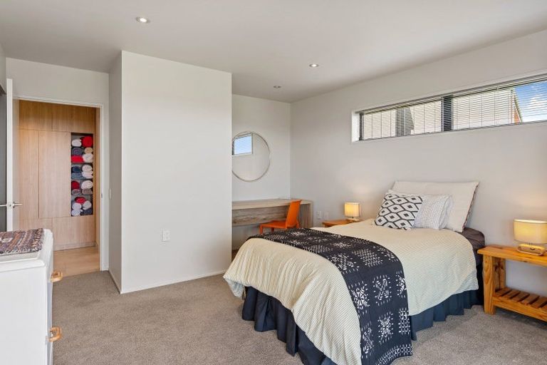 Photo of property in 12 Millway Place, Huntsbury, Christchurch, 8022