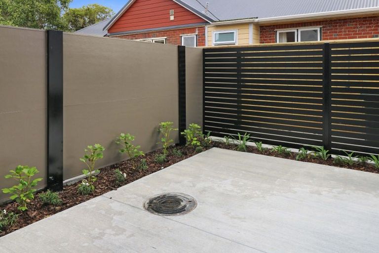 Photo of property in 1c Raymond Terrace, Fairfield, Lower Hutt, 5011