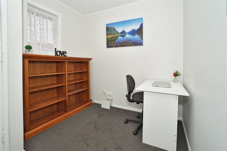 Photo of property in 20 Manapouri Place, Glenview, Hamilton, 3206