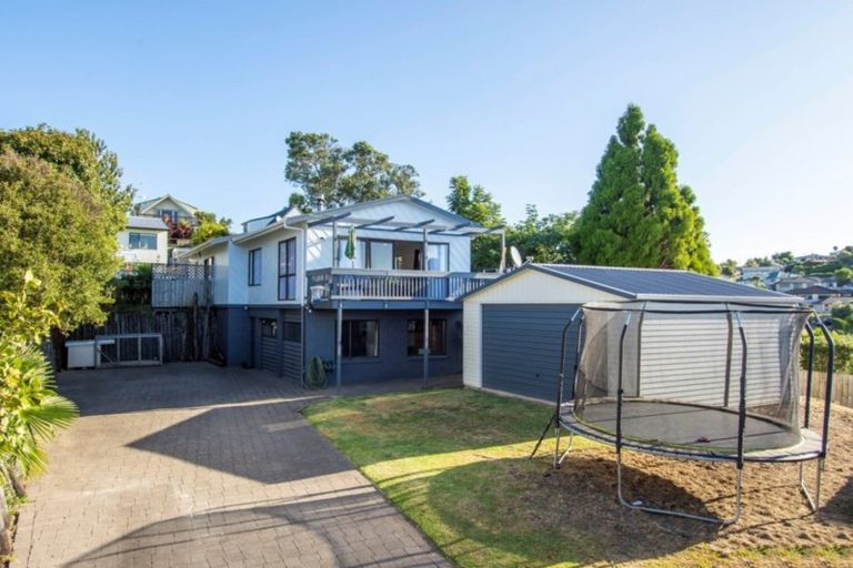 Photo of property in 130 Osprey Drive, Welcome Bay, Tauranga, 3112