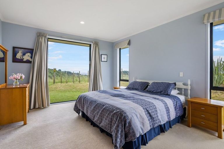 Photo of property in 807 Ponga Road, Opaheke, Papakura, 2584