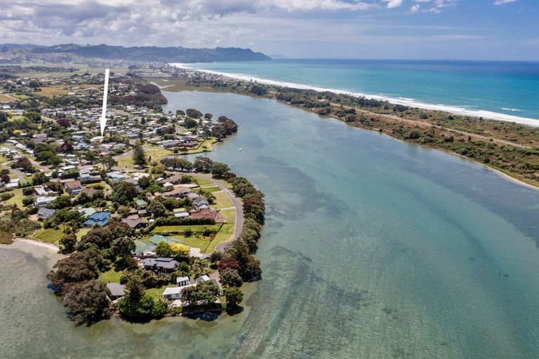 Photo of property in 15 Athenree Road, Athenree, Katikati, 3177